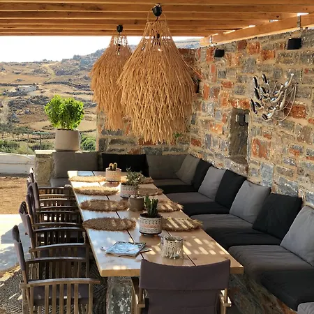 Harmony Luxury Naxos