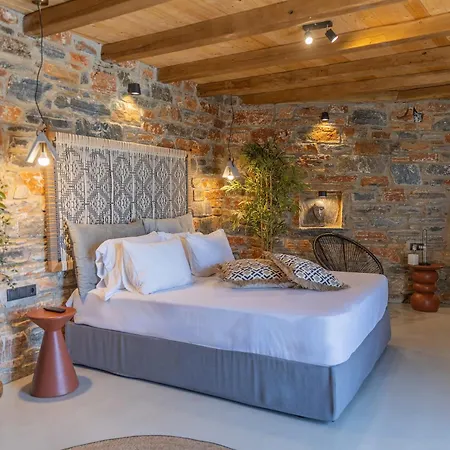 Harmony Luxury Naxos *