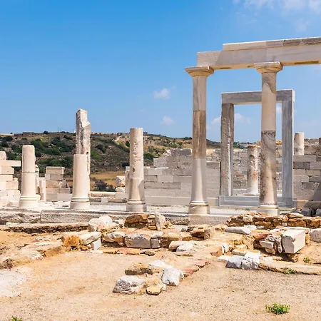 Harmony Luxury Naxos בית נופש Kastrákion