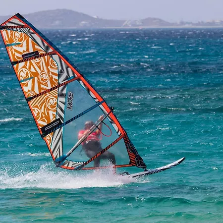 Harmony Luxury Naxos בית נופש Kastrákion