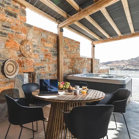 בית נופש Harmony Luxury Naxos